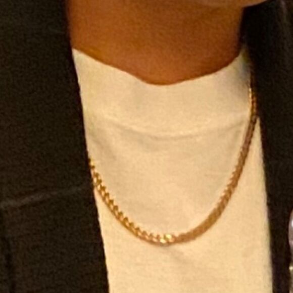 18k Gold Miami Cuban Chain Necklace - Picture 5 of 7